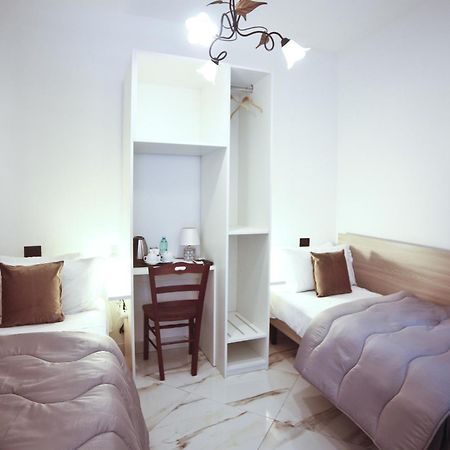 B&B Serena Castellammare di Stabia Exterior foto