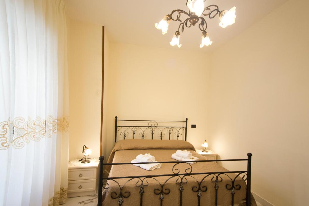 B&B Serena Castellammare di Stabia Exterior foto